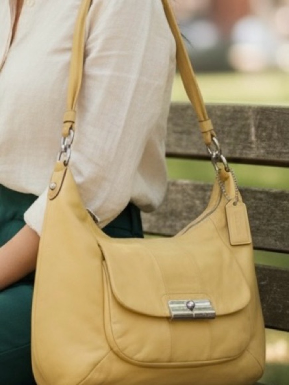 COACH Y2K Kristin Yellow Leather Shoulder Bag Cowhide 16787 Large Boho